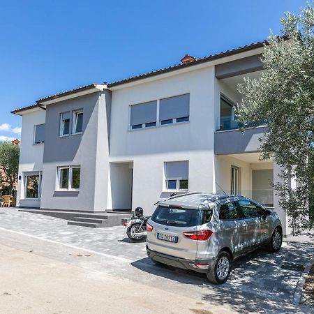 Apartman Suzi Pula Exteriér fotografie