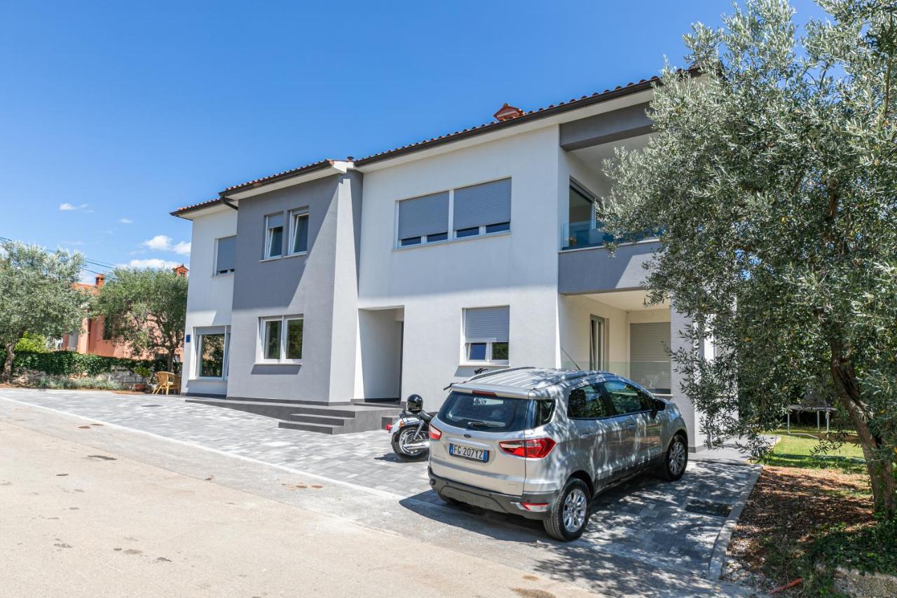 Apartman Suzi Pula Exteriér fotografie