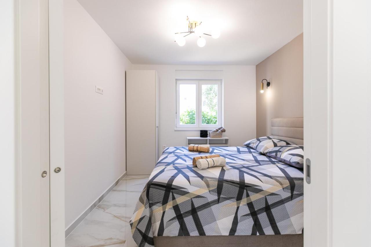 Apartman Suzi Pula Exteriér fotografie